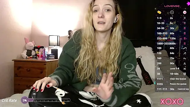 Snapshot of EllieeRose chatting on March 21, 2025, 3:55 am EllieeRose online show from March 21, 2025, 3:55 am