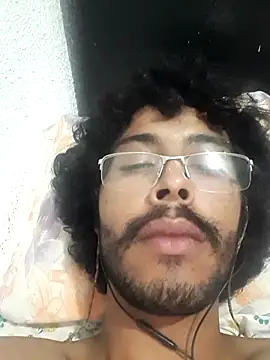 Snapshot of VitorXStrip chatting on November 8, 2025, 7:34 am VitorXStrip online show from November 8, 2025, 7:34 am