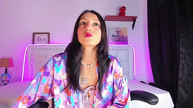 LyaEvanss online show from January 24, 2025, 6:35 pm