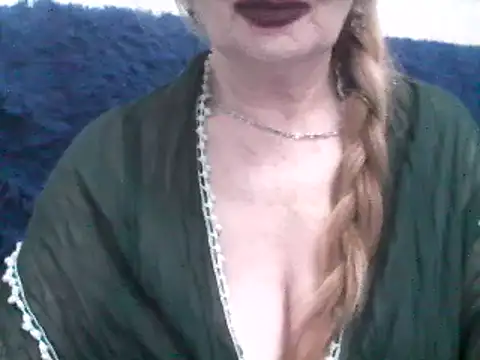 CarlyTreat online show from March 18, 2025, 3:55 pm