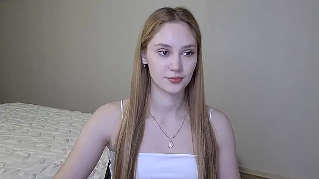 Layla001 online show from January 15, 2025, 5:40 am