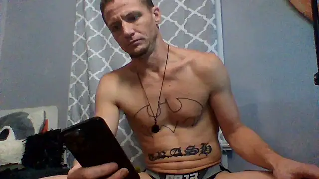 Snapshot of trash4cash chatting on October 24, 2025, 11:59 pm trash4cash online show from October 24, 2025, 11:59 pm