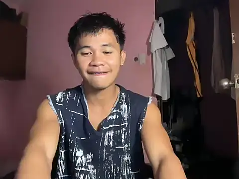 RaVeN354 online show from September 20, 2025, 5:40 pm