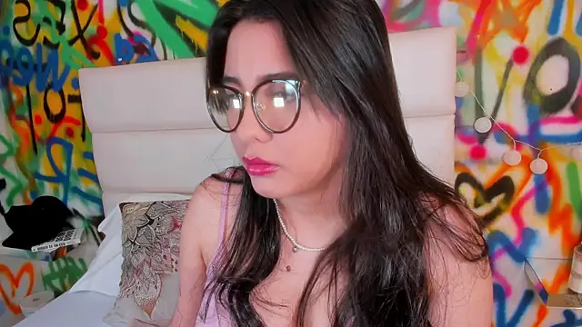 Snapshot of Liana_Bernocchi chatting on November 23, 2025, 8:52 pm Liana Bernocchi online show from November 23, 2025, 8:52 pm