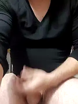 Snapshot of solitoooocam687 chatting on January 27, 2025, 4:01 pm solitoooocam687 online show from January 27, 2025, 4:01 pm