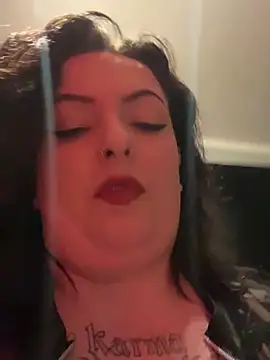 Snapshot of ninusbabee chatting on February 3, 2025, 6:49 pm ninusbabee online show from February 3, 2025, 6:49 pm