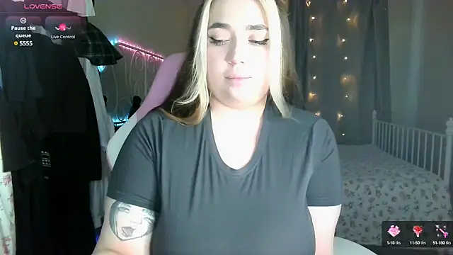 Roxy Sakura online show from January 29, 2025, 1:28 pm