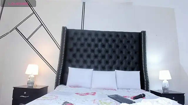 Snapshot of _evelin_diaz chatting on November 11, 2025, 12:22 pm evelin diaz online show from November 11, 2025, 12:22 pm