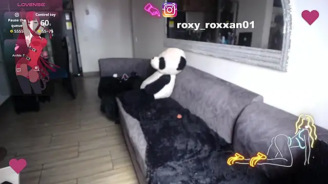 roxy roxxan online show from October 26, 2025, 2:17 pm