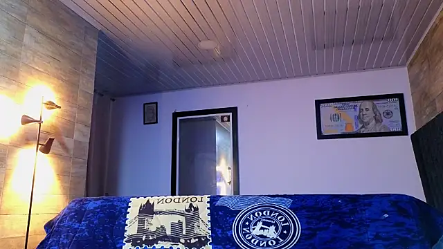 Snapshot of AsmodeoCox chatting on November 19, 2025, 11:38 pm AsmodeoCox online show from November 19, 2025, 11:38 pm