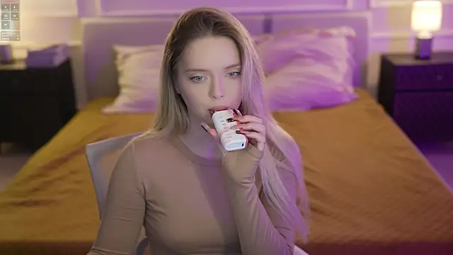 Cassy-Celestial  online show from September 21, 2025, 6:51 am