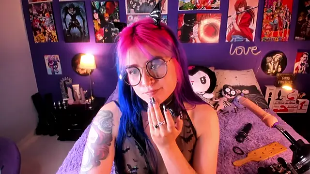 anne cross online show from March 20, 2025, 1:35 am