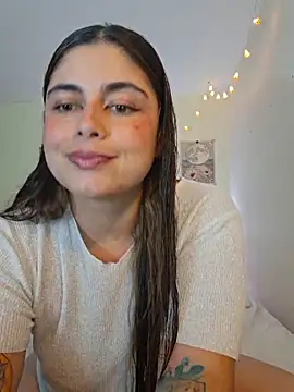 Snapshot of Juliietha_servas chatting on October 24, 2025, 1:48 am Juliietha servas online show from October 24, 2025, 1:48 am