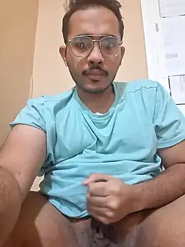 Snapshot of alesssterling chatting on February 2, 2025, 3:28 pm alesssterling online show from February 2, 2025, 3:28 pm