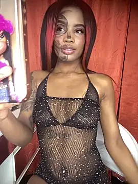 Lillie Burges online show from October 21, 2025, 11:04 pm