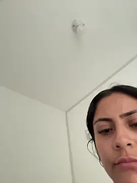 Snapshot of Sol_biglips chatting on March 6, 2026, 5:19 pm Sol biglips online show from March 6, 2026, 5:19 pm