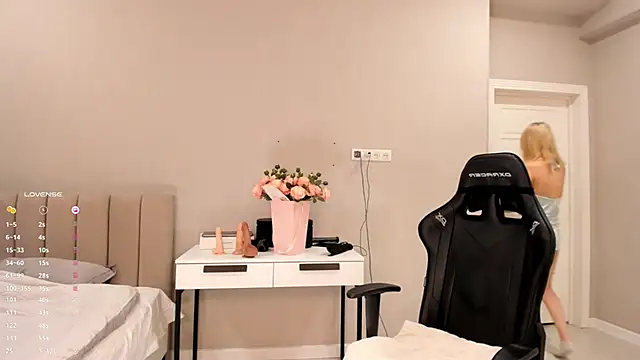 Snapshot of aya_shy chatting on February 25, 2025, 3:09 pm aya shy online show from February 25, 2025, 3:09 pm