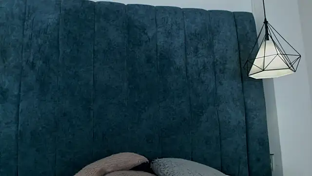 Snapshot of selem_hadid chatting on February 22, 2025, 7:14 pm selem hadid online show from February 22, 2025, 7:14 pm