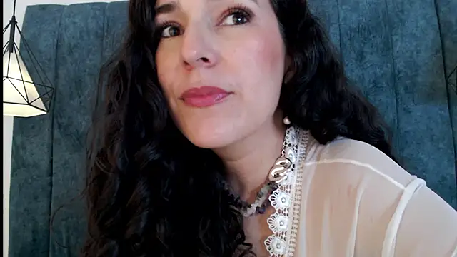 Snapshot of selem_hadid chatting on March 1, 2025, 8:32 pm selem hadid online show from March 1, 2025, 8:32 pm