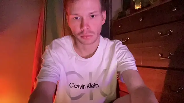 Snapshot of Mikeswanston chatting on October 21, 2025, 5:23 pm Mikeswanston online show from October 21, 2025, 5:23 pm