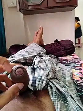 Snapshot of AUNTY1984 chatting on September 24, 2025, 3:02 am AUNTY1984 online show from September 24, 2025, 3:02 am