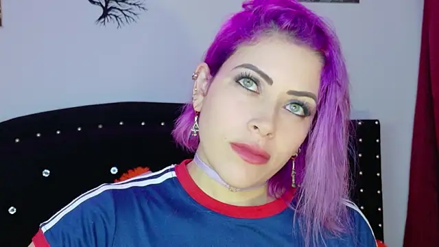 Snapshot of Natalia_Montoya chatting on May 8, 2026, 10:46 pm Natalia Montoya online show from May 8, 2026, 10:46 pm