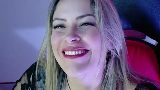 Natalia Montoya online show from November 13, 2025, 11:08 pm