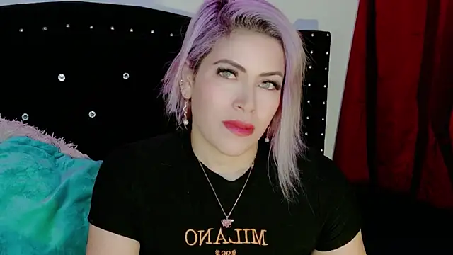 Snapshot of Natalia_Montoya chatting on March 18, 2026, 2:26 am Natalia Montoya online show from March 18, 2026, 2:26 am