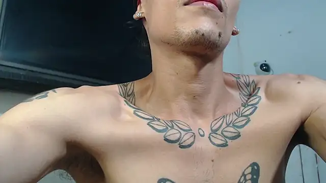 bix couples online show from November 2, 2025, 4:39 am