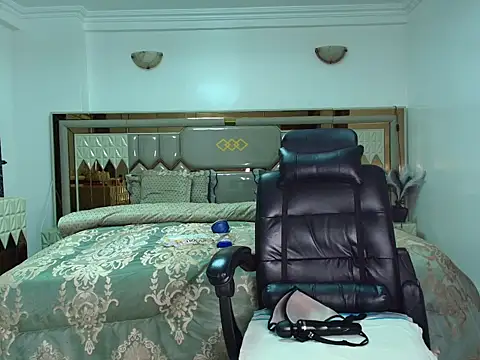 ebony shilly3 online show from January 8, 2026, 12:16 am