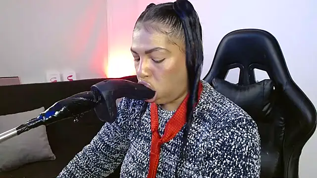 Anabel693 online show from March 14, 2025, 8:42 am