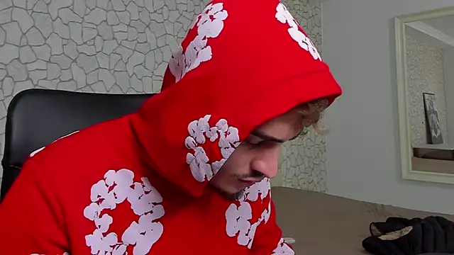 Snapshot of BrandonTate chatting on October 28, 2025, 6:56 am BrandonTate online show from October 28, 2025, 6:56 am