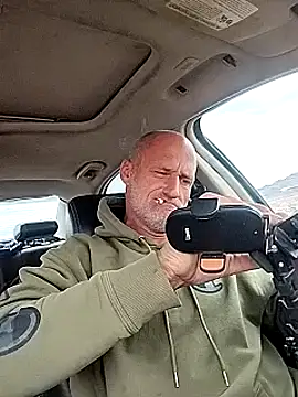 FloppyPickle4u online show from March 3, 2025, 6:56 pm