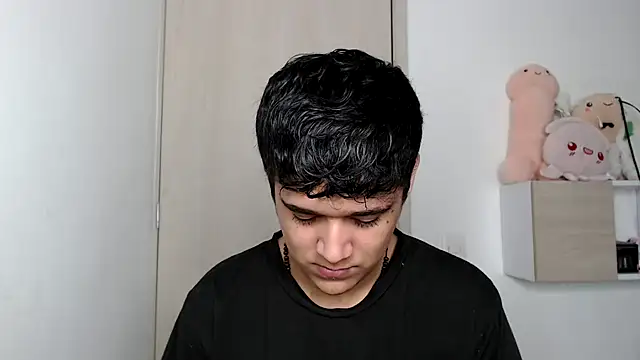 Snapshot of kaiine190 chatting on October 24, 2025, 11:09 am kaiine190 online show from October 24, 2025, 11:09 am