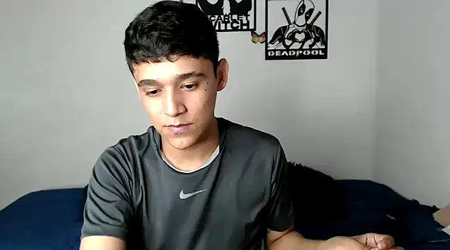 Snapshot of kaiine190 chatting on March 21, 2025, 6:29 pm kaiine190 online show from March 21, 2025, 6:29 pm