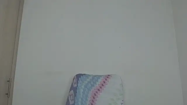 Snapshot of kaiine190 chatting on October 4, 2025, 7:59 pm kaiine190 online show from October 4, 2025, 7:59 pm