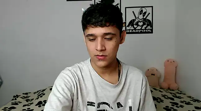 Snapshot of kaiine190 chatting on February 25, 2025, 12:05 pm kaiine190 online show from February 25, 2025, 12:05 pm