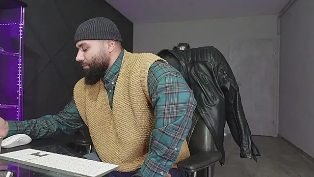 Snapshot of mattmasterss chatting on February 3, 2026, 2:53 am mattmasterss online show from February 3, 2026, 2:53 am