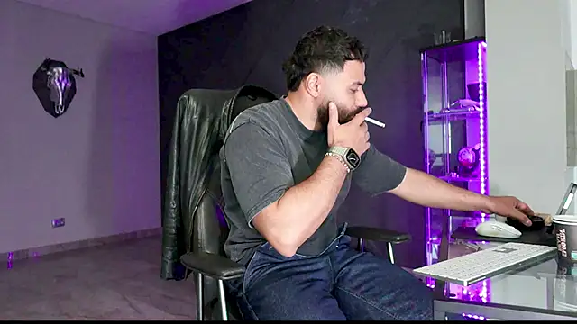 Snapshot of mattmasterss chatting on March 22, 2025, 10:39 am mattmasterss online show from March 22, 2025, 10:39 am