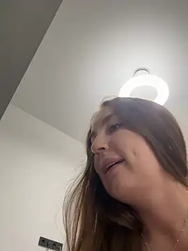 Snapshot of Lady_MiaOlson chatting on July 1, 2026, 12:11 am Lady MiaOlson online show from July 1, 2026, 12:11 am