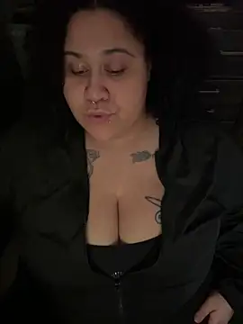 Juicyjordie online show from February 6, 2026, 3:02 am