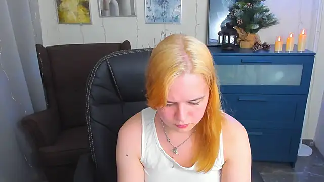 Snapshot of AlicePopsy chatting on January 19, 2025, 9:02 pm AlicePopsy online show from January 19, 2025, 9:02 pm