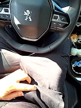 passivello98xxx online show from April 7, 2026, 2:19 pm