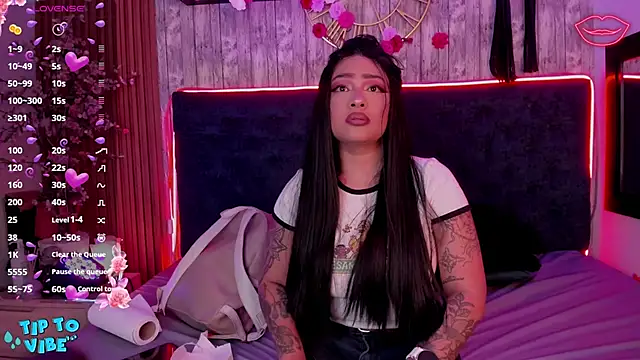 Neko Misaki online show from April 7, 2026, 11:34 am