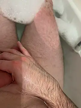 Snapshot of bchriss chatting on December 16, 2025, 6:01 pm bchriss online show from December 16, 2025, 6:01 pm