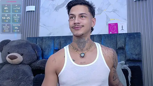 Snapshot of JAYCOB00 chatting on June 28, 2026, 2:18 am JAYCOB00 online show from June 28, 2026, 2:18 am