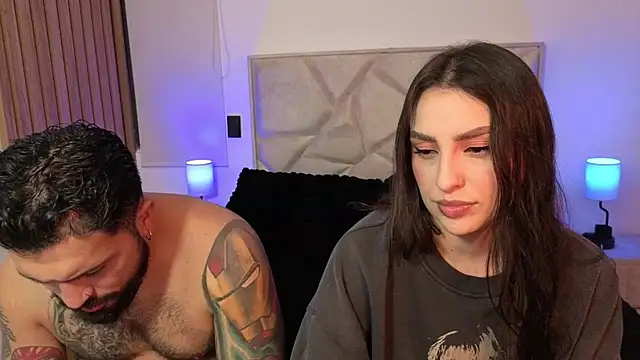 Snapshot of teseo_and_afroditha_ chatting on February 20, 2026, 4:53 am teseo and afroditha online show from February 20, 2026, 4:53 am