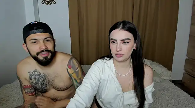 Snapshot of teseo_and_afroditha_ chatting on March 19, 2025, 8:12 am teseo and afroditha online show from March 19, 2025, 8:12 am