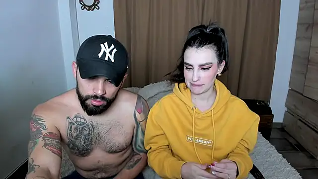 Snapshot of teseo_and_afroditha_ chatting on January 24, 2025, 1:13 am teseo and afroditha online show from January 24, 2025, 1:13 am