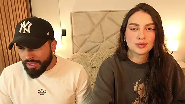 Snapshot of teseo_and_afroditha_ chatting on December 23, 2025, 3:28 am teseo and afroditha online show from December 23, 2025, 3:28 am